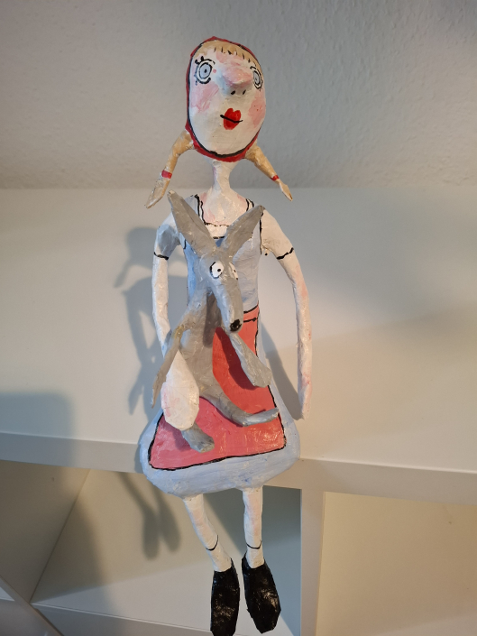 Rotkäppchen, Verbundtechnik Sitzhöhe 24cm, € 150